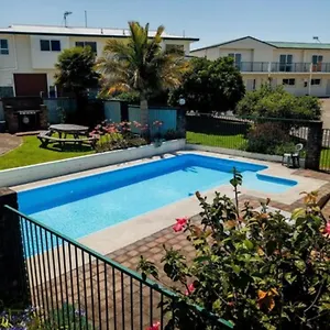 Park Thermal ** Tauranga